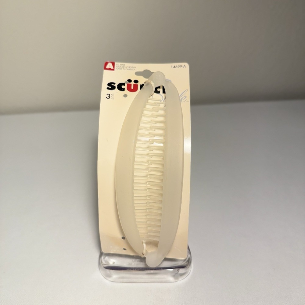 Scunci Banana Clip Pearl White 2002 On Card (Qty 1) 14699-A Retro Vintage